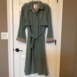 Misty Harbor Original Size 10 Lightweight Sage Green Trench Coat~Belt~ Hood